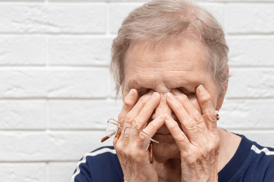 woman with dry eyes